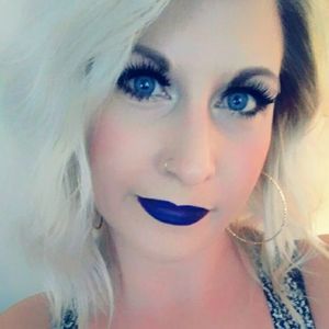 Meet your Posher, Mandie